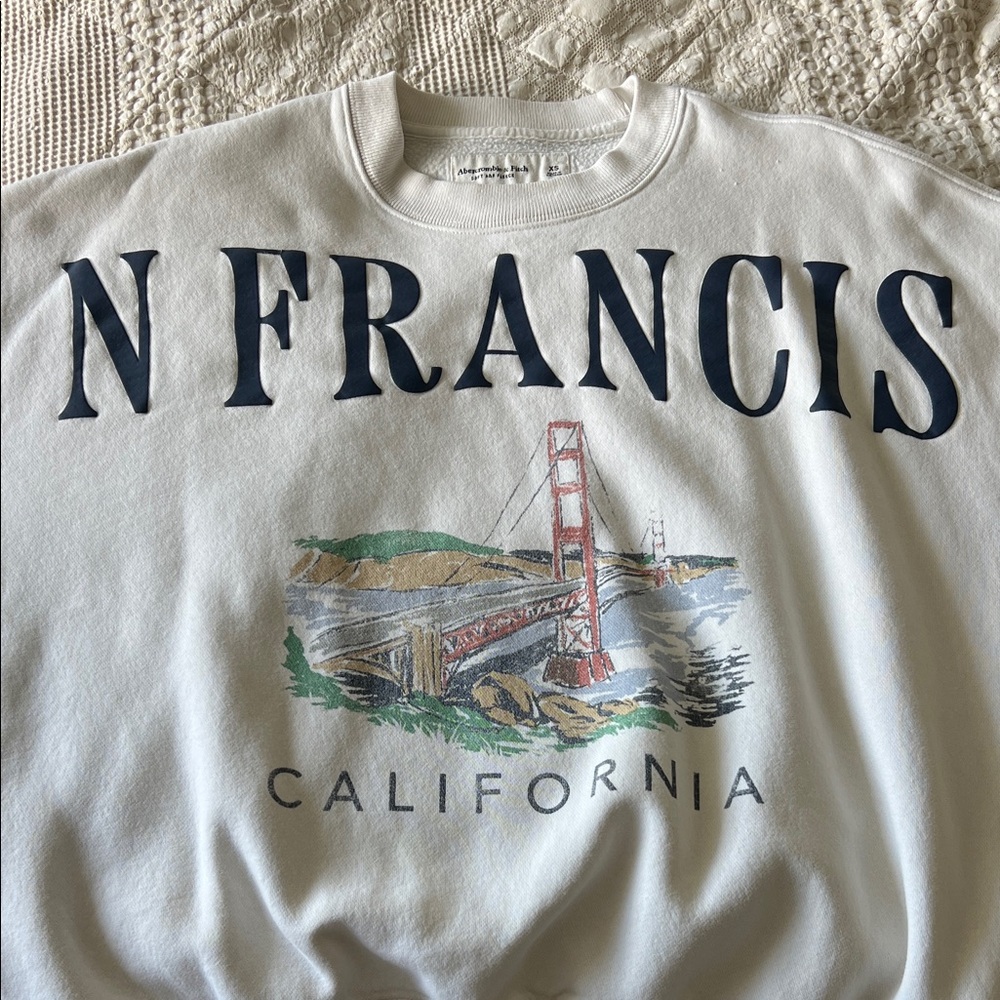 Abercrombie & Fitch Cream Soft Fleece Sweatshirt